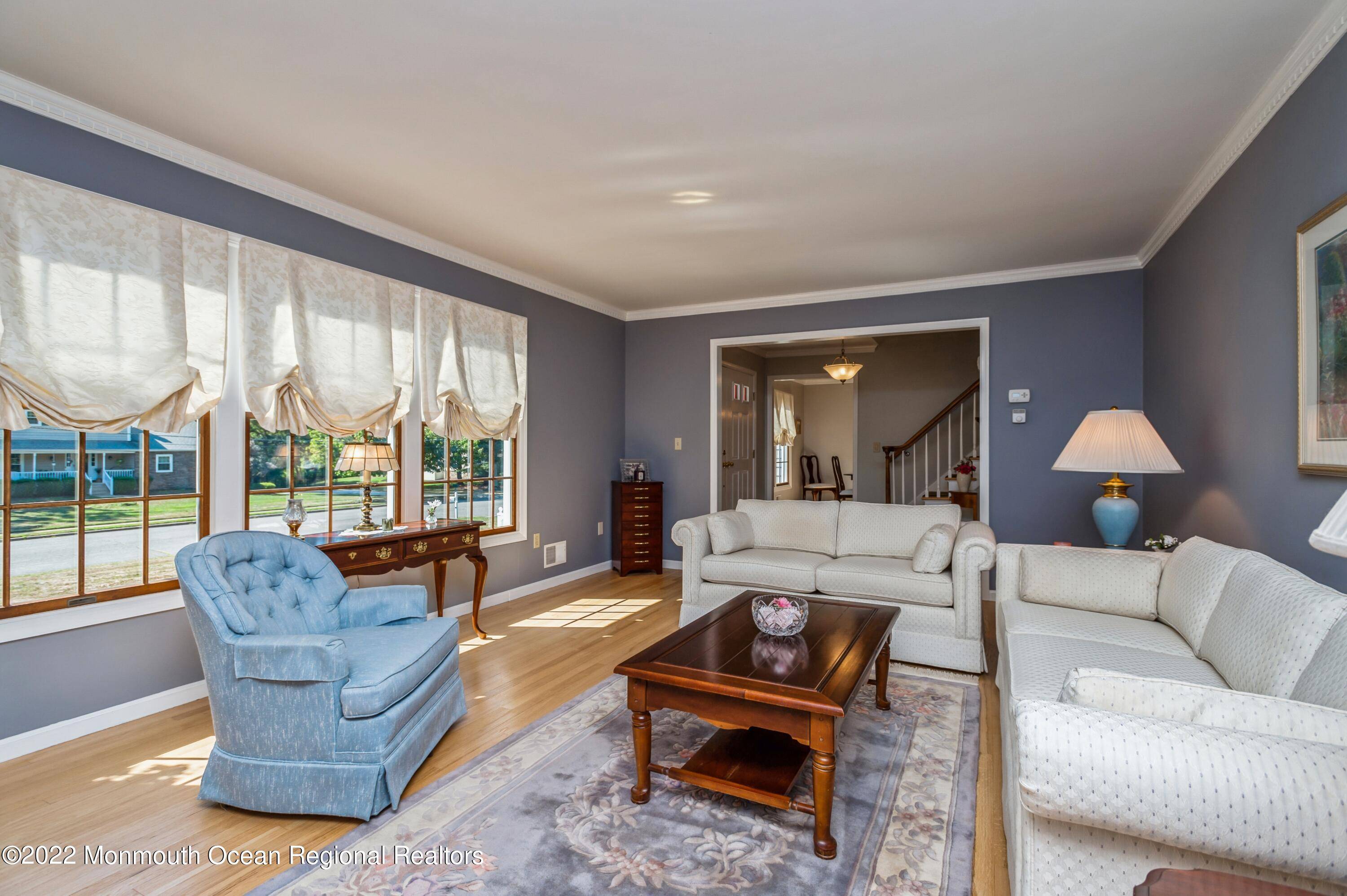 Holmdel, NJ 07733,32 Heather Hill Way