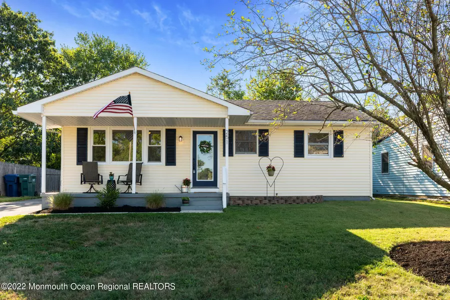 251 Twin Lakes Boulevard, Little Egg Harbor, NJ 08087