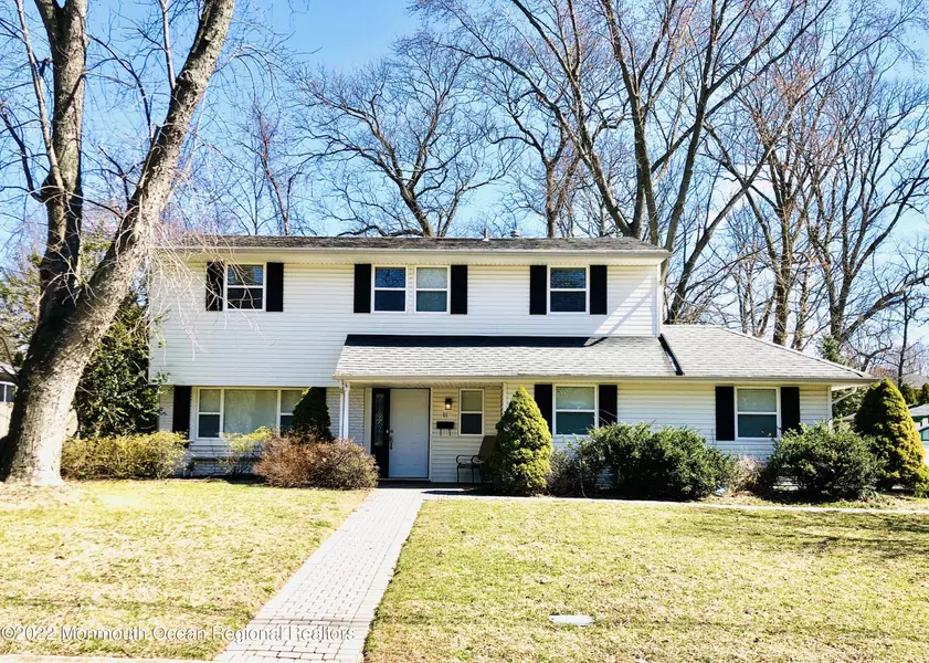11 Barbara Lane, Oakhurst, NJ 07755