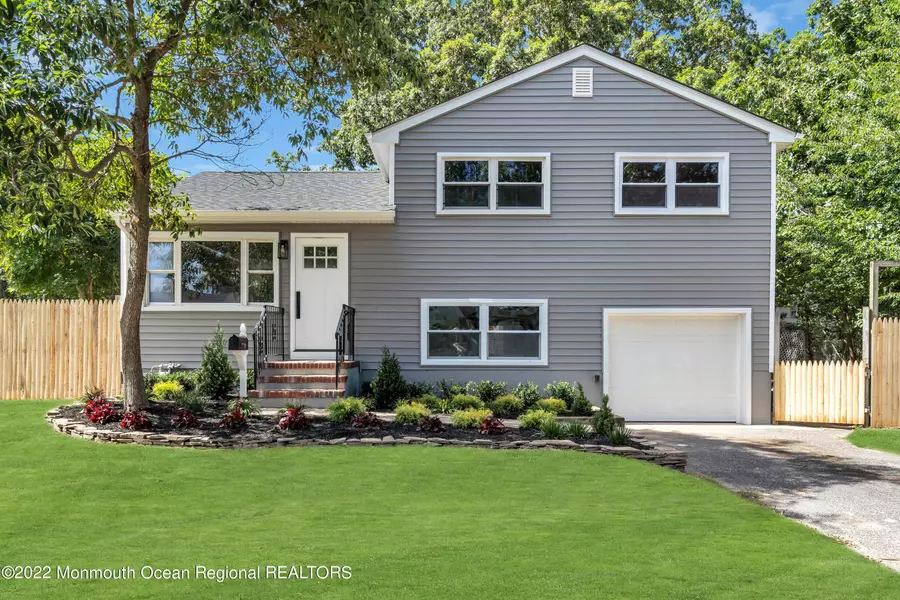 308 Arrowhead Park Drive, Brick, NJ 08724