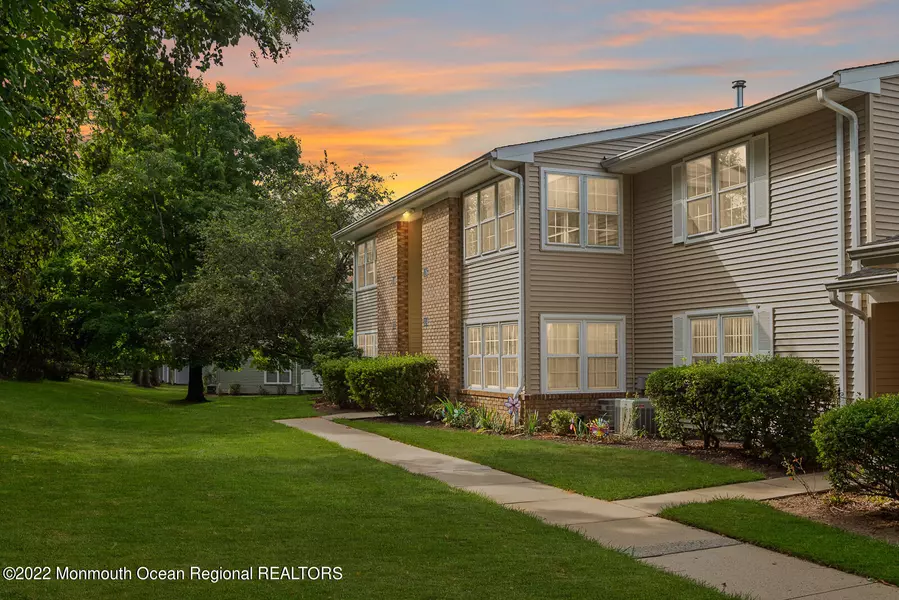 116 Viburnum Terrace #302, Red Bank, NJ 07701