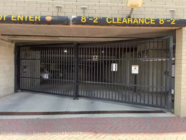 Perth Amboy, NJ 08862,358 Rector Street #313