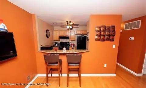 Holmdel, NJ 07733,26 Stagecoach Drive