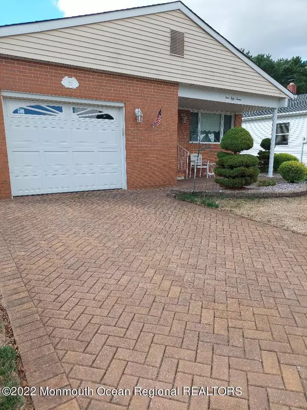 Toms River, NJ 08757,157 Freeport Boulevard