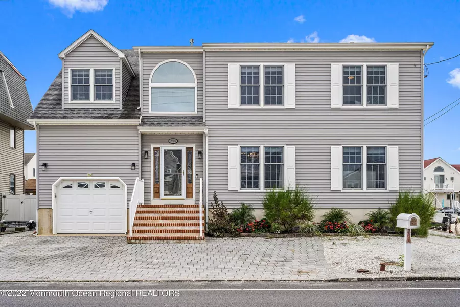 296 Morris Boulevard, Beach Haven West, NJ 08050