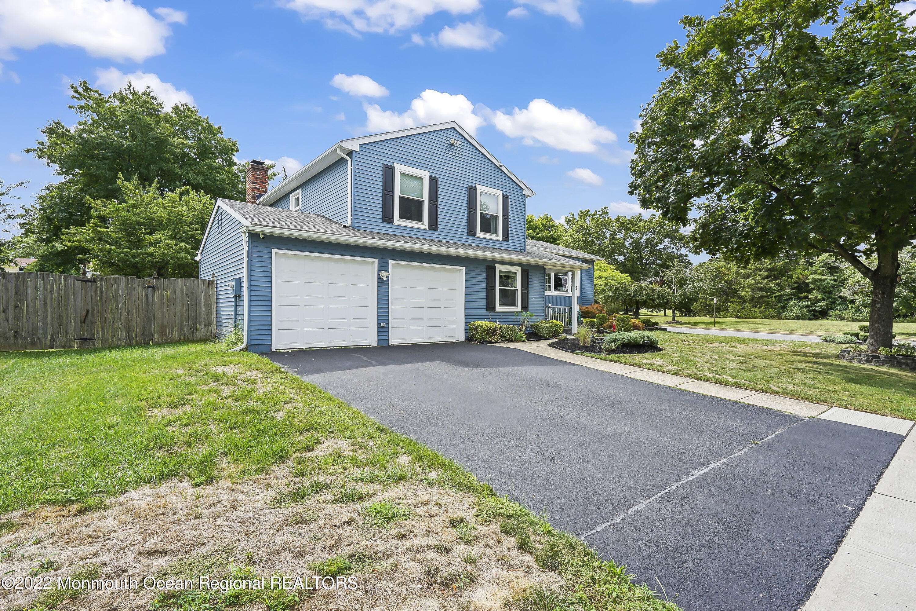 Howell, NJ 07731,2 Cobblestone Court