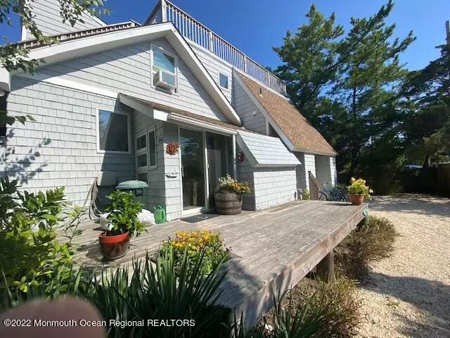 Harvey Cedars, NJ 08008,8004 Bay Terrace