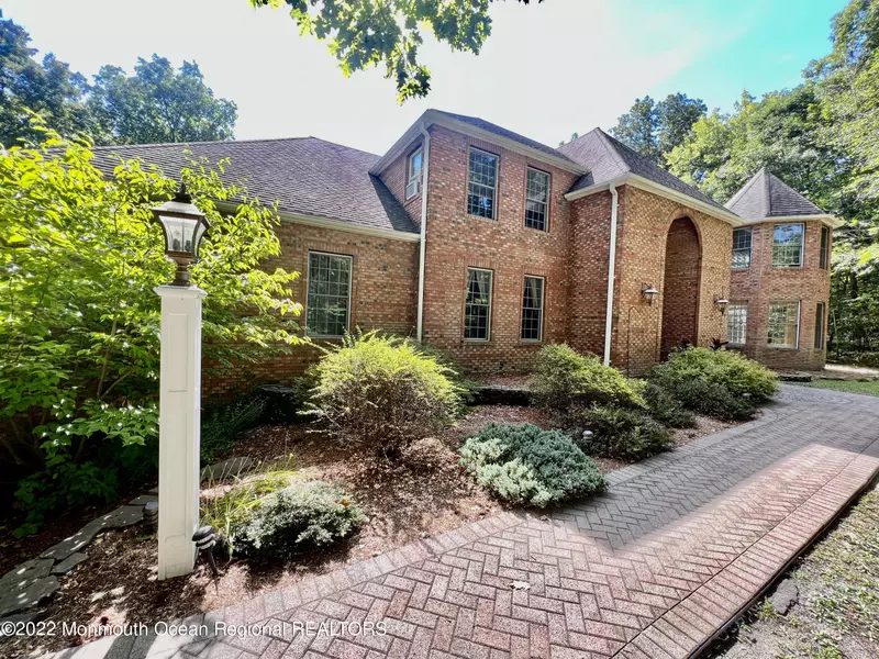 38 Angelo Drive, Sparta, NJ 07871