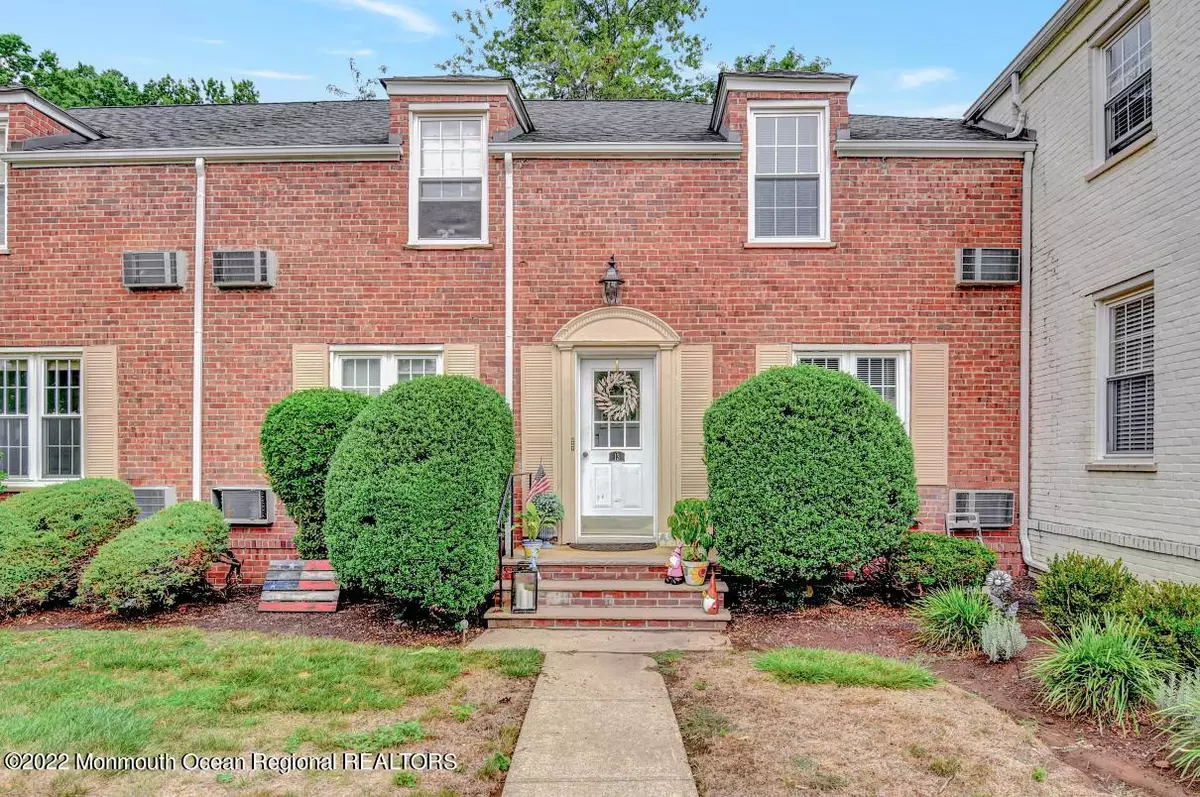 Cranford, NJ 07016,13 Parkway Village