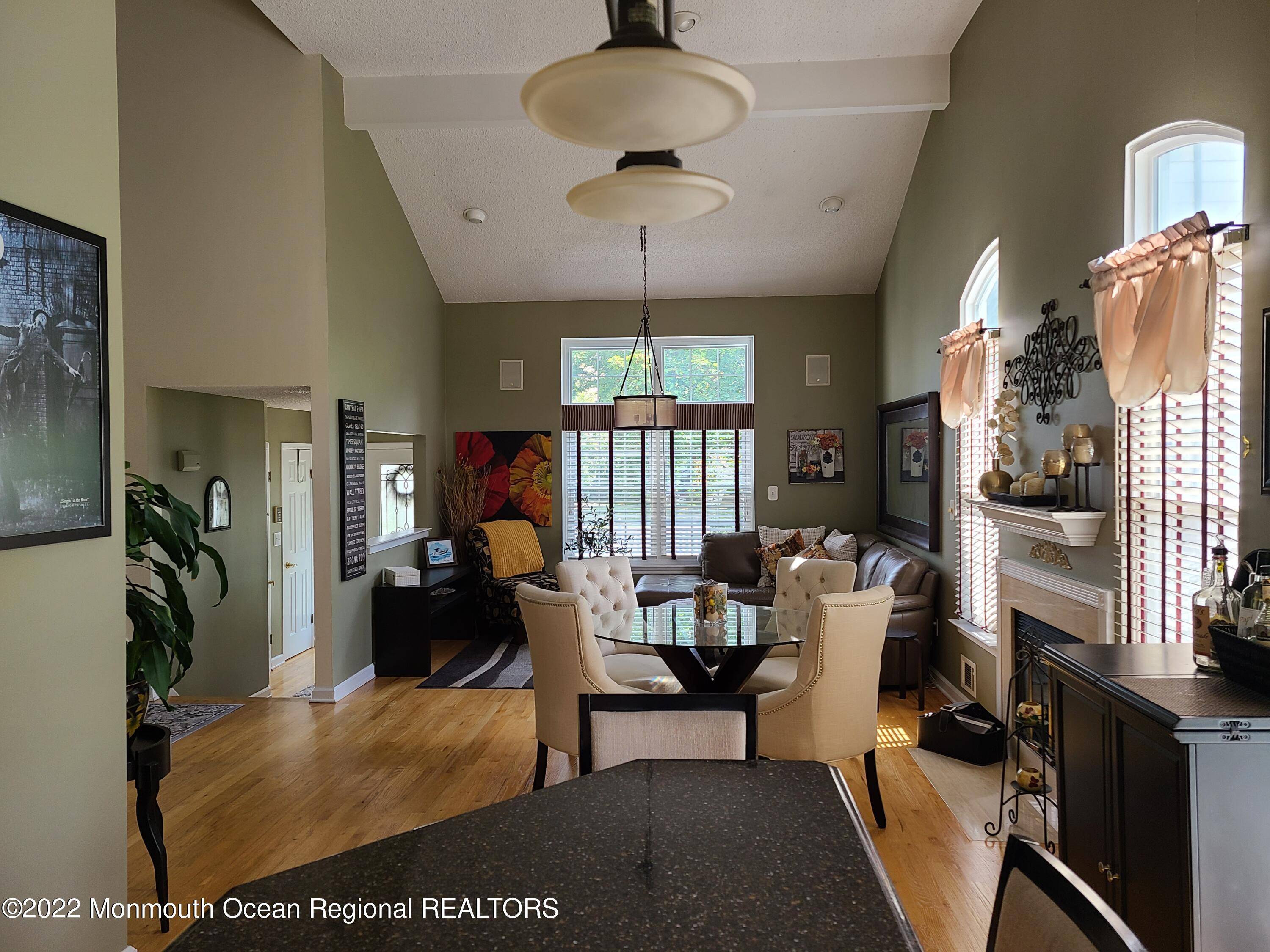 North Middletown, NJ 07748,21 Baytree Circle #1