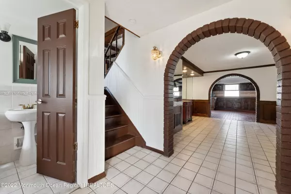 Port Reading, NJ 07064,19 Dawn Drive