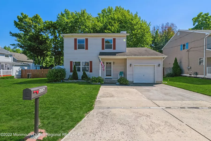 207 Milton Avenue, Cliffwood, NJ 07721