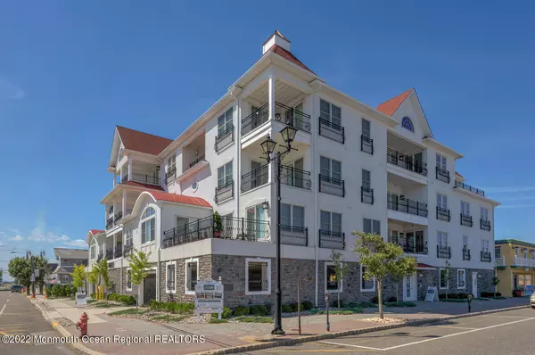 1 Boulevard #D, Seaside Heights, NJ 08751