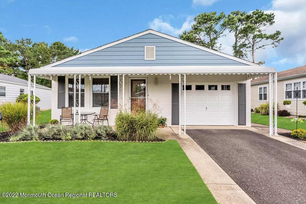 Toms River, NJ 08757,21 Speighstown Place