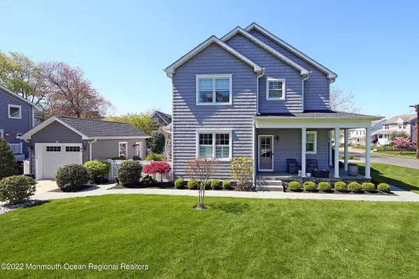 Rumson, NJ 07760,32 Avenue Of Two Rivers