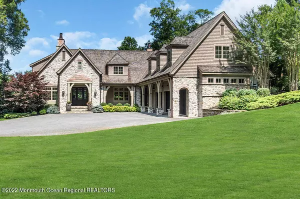 7 S Rohallion Drive, Rumson, NJ 07760