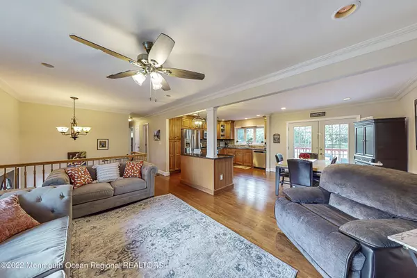 Matawan, NJ 07747,35 Ned Drive