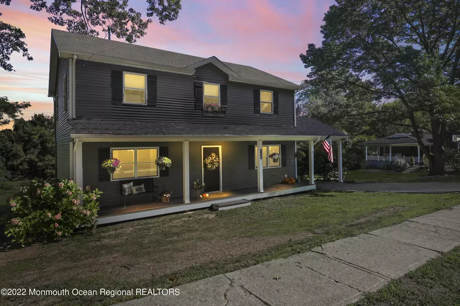 249 Hillside Avenue, Atlantic Highlands, NJ 07716