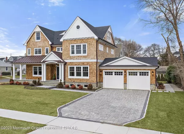 Sea Girt, NJ 08750,611 New York Boulevard