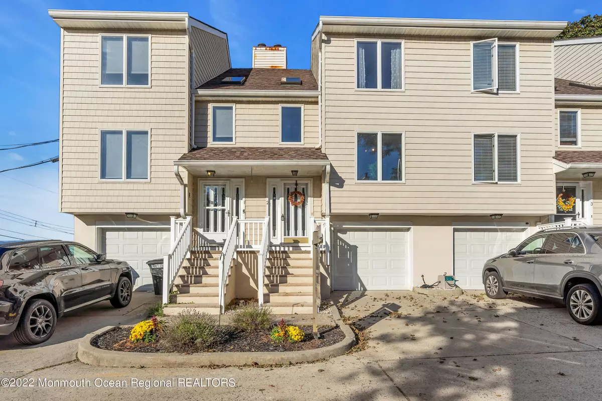 Highlands, NJ 07732,5 Rogers Street #2