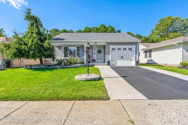 206 Pulaski Boulevard, Toms River, NJ 08757