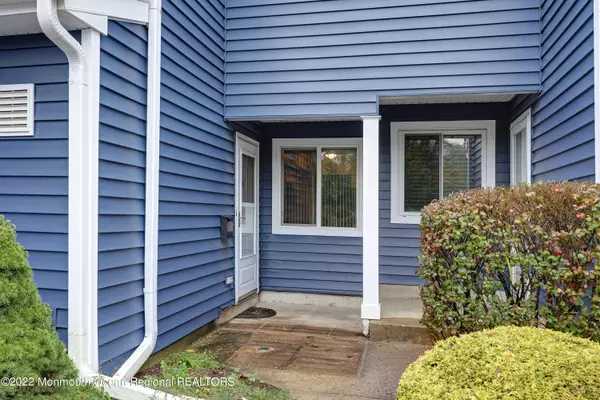 Tinton Falls, NJ 07724,8 Rambling Meadow Court