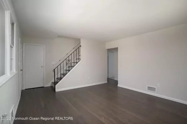 Lawrenceville, NJ 08648,811 President Avenue