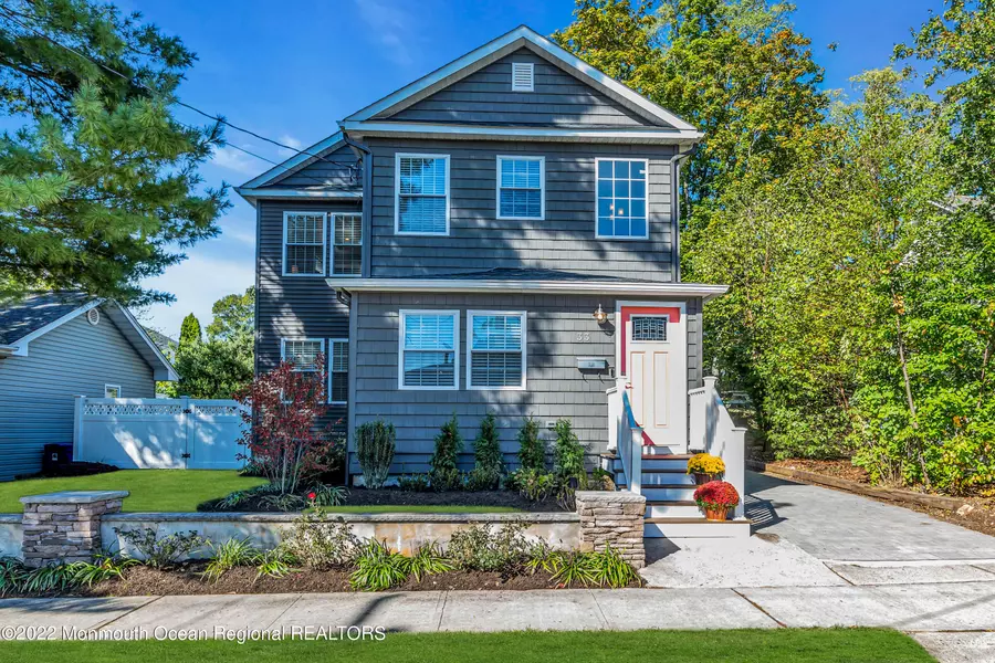 33 Avenue C, Atlantic Highlands, NJ 07716