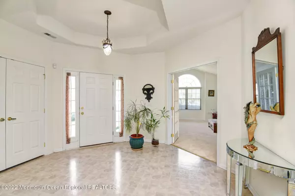 Jackson, NJ 08527,77 Pebble Beach Boulevard