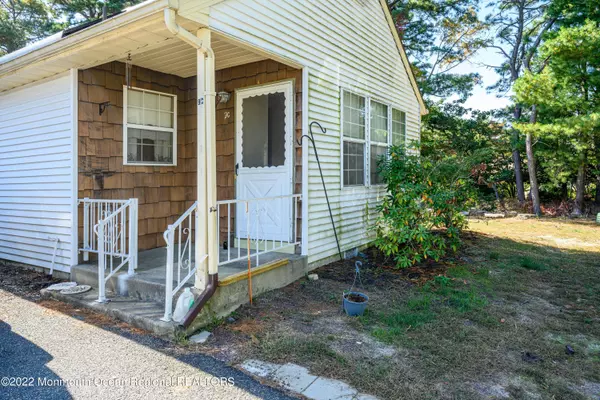 Whiting, NJ 08759,9 Dartmouth Street #61