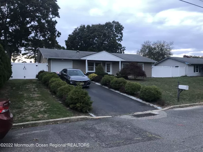 310 Sinclair Avenue, Lanoka Harbor, NJ 08734