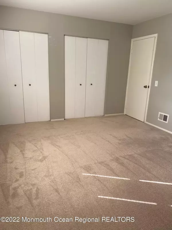 Matawan, NJ 07747,3 Montana Court