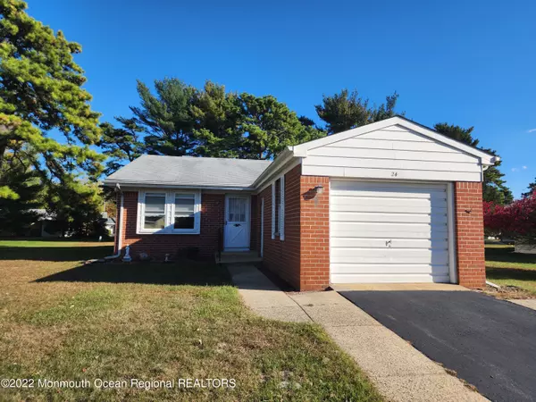 24 Hudson Parkway, Whiting, NJ 08759