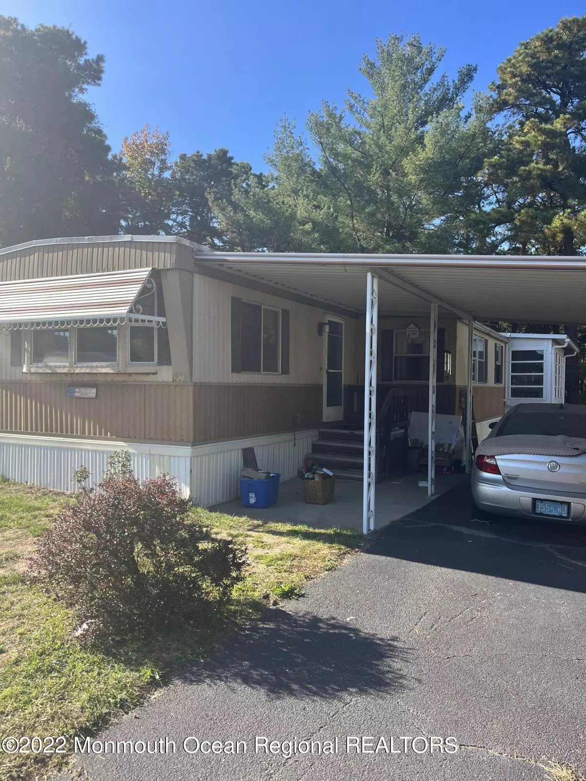 Whiting, NJ 08759,22 Eagle Drive