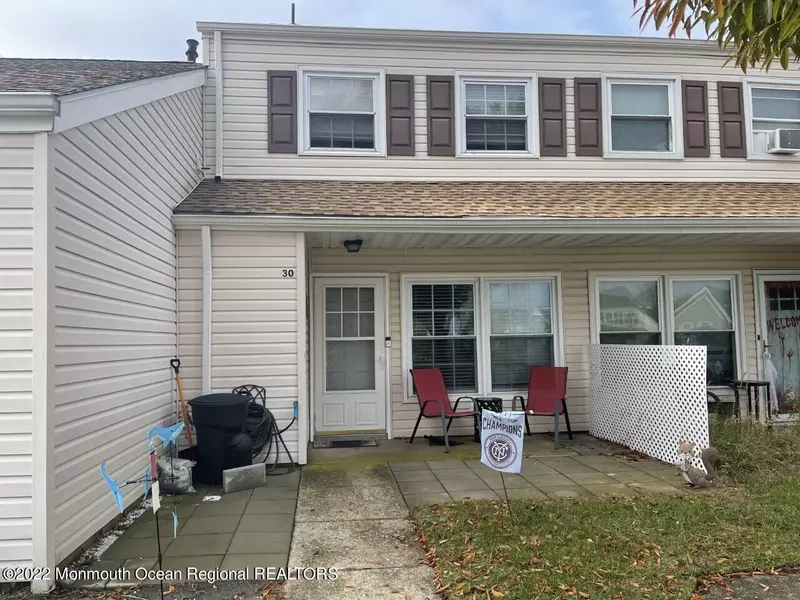 30 Gibraltar Court, Barnegat, NJ 08005