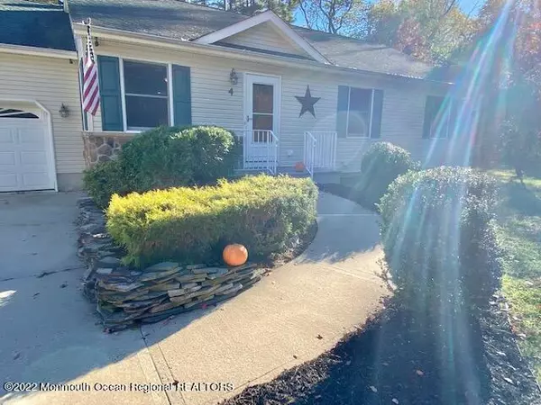 Spotswood, NJ 08884,4 Short Street