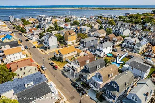 Highlands, NJ 07732,59 Barberie Avenue