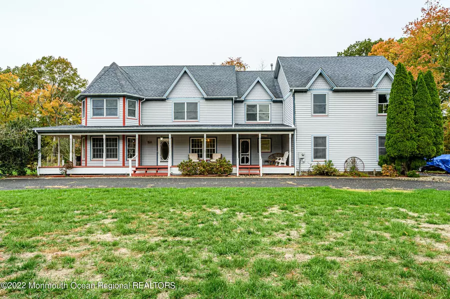 10 Michael Court, Millstone, NJ 08510