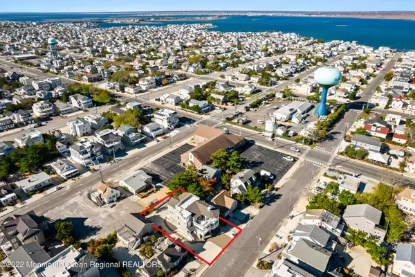 Surf City, NJ 08008,32 N 14th Street