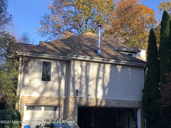 Millstone, NJ 08535,4 Blueberry Hill