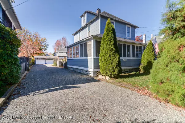 Point Pleasant Beach, NJ 08742,925 Bay Avenue