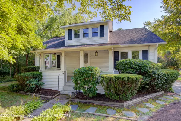 Wall, NJ 07727,5207 State Route 33