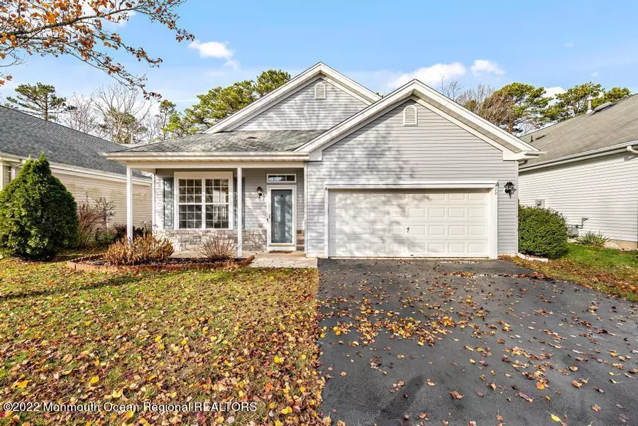 72 Quail Road, Barnegat, NJ 08005