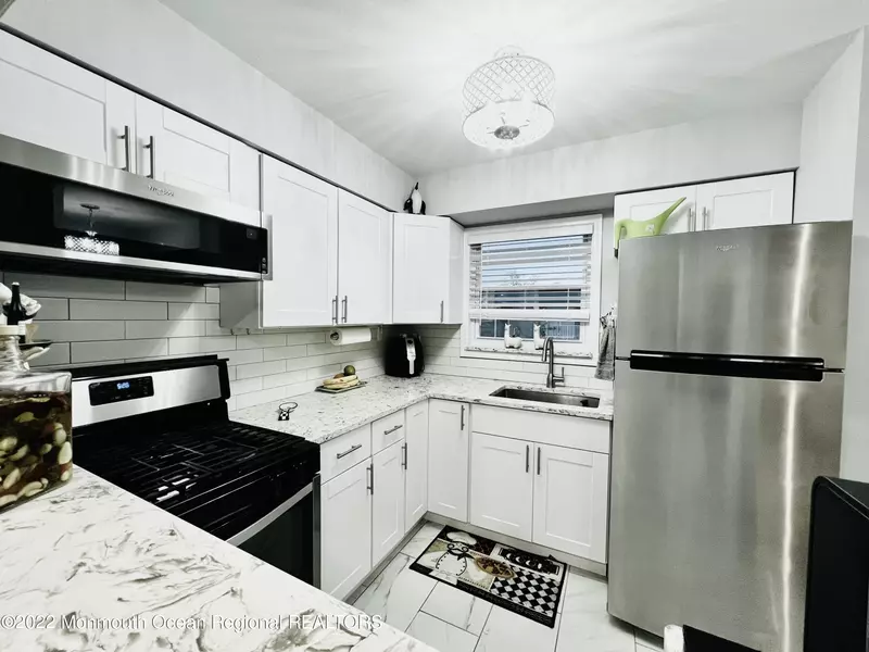 454 Old Millstone Drive #4, Hightstown, NJ 08520