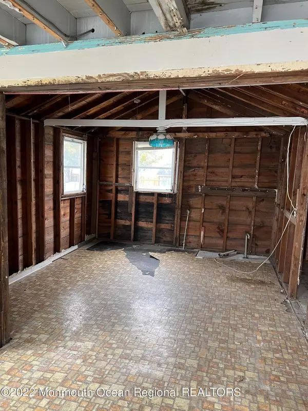 South Seaside Park, NJ 08752,29 Shore Villa Road