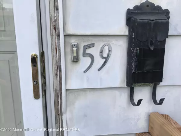 Keyport, NJ 07735,59 Chingarora Avenue