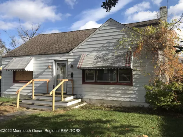 Keyport, NJ 07735,59 Chingarora Avenue