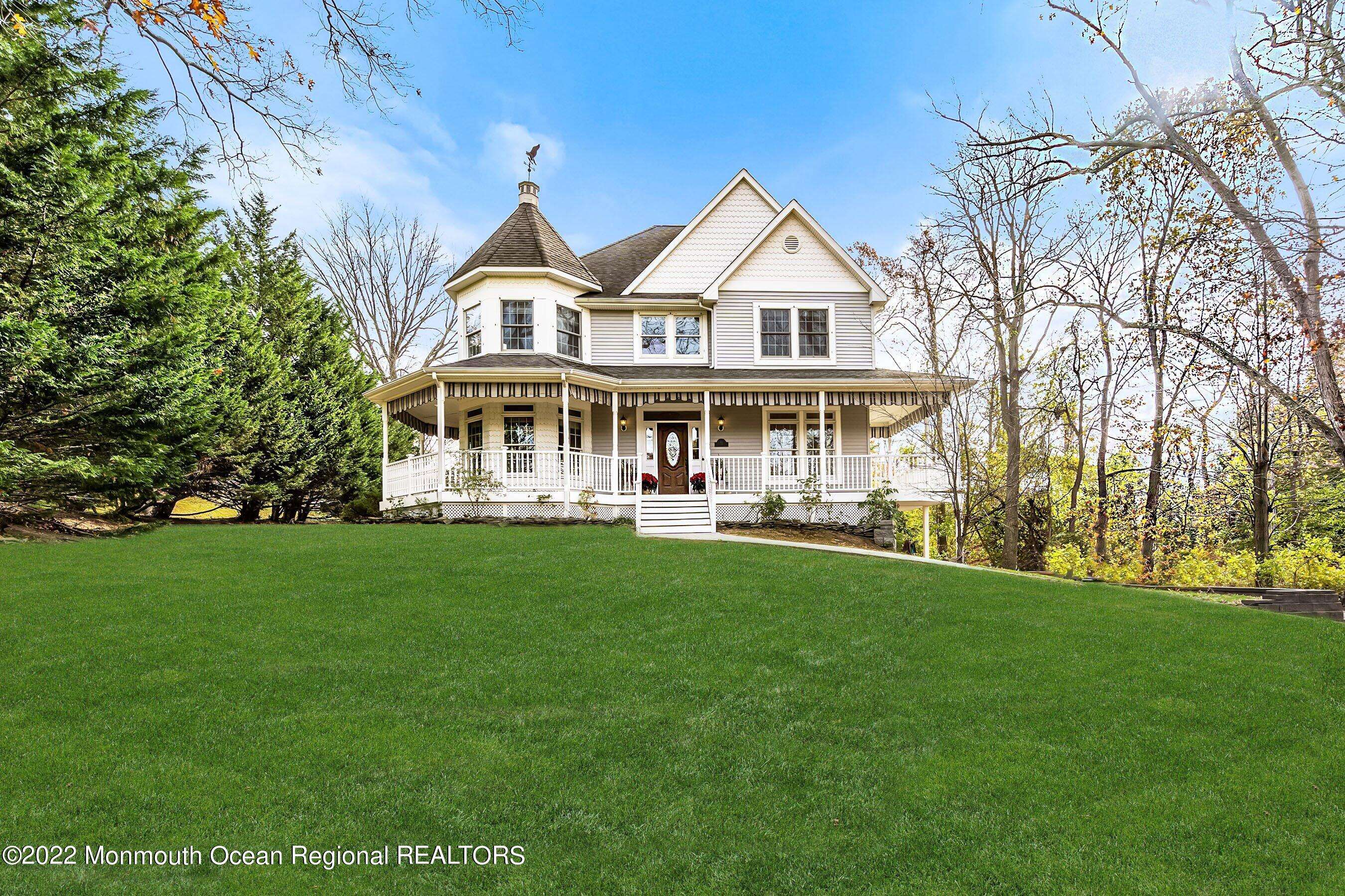 41 Sears Avenue, Atlantic Highlands, NJ 07716