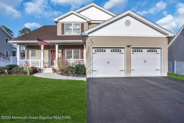 Barnegat, NJ 08005,7 Grace Place