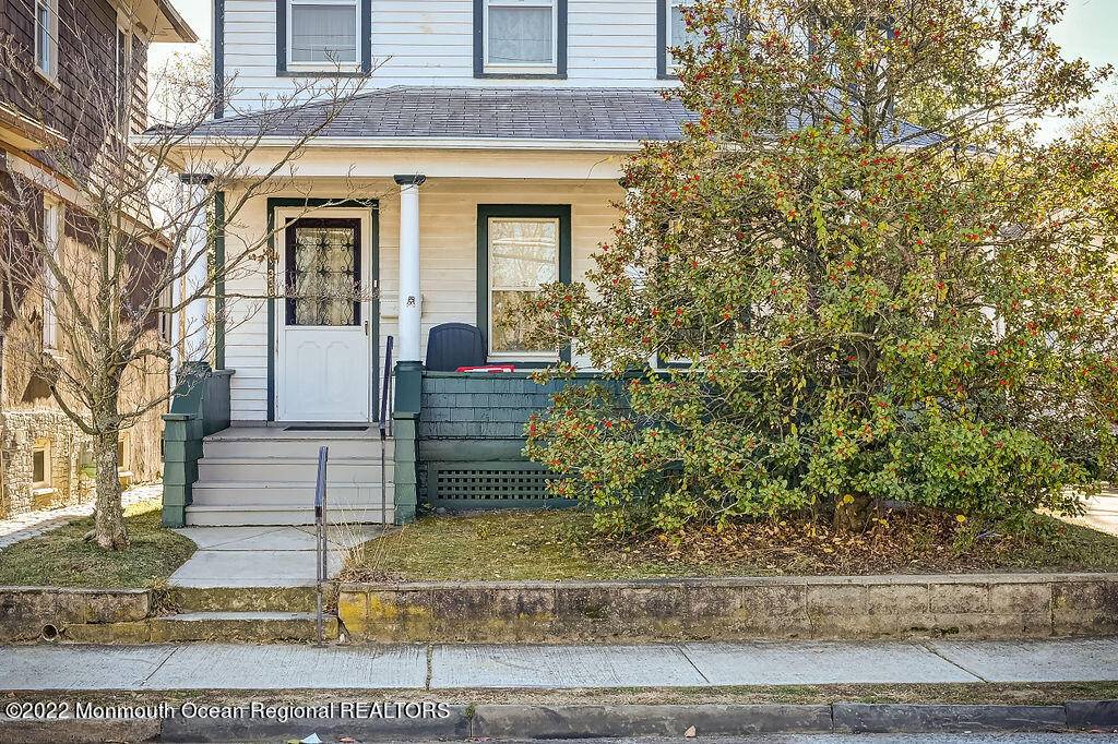 Keyport, NJ 07735,330 1st Street